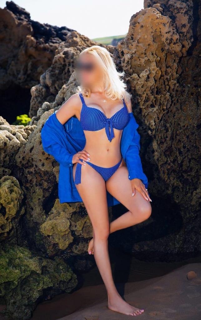 634704950: Chica busca chico en Navarra