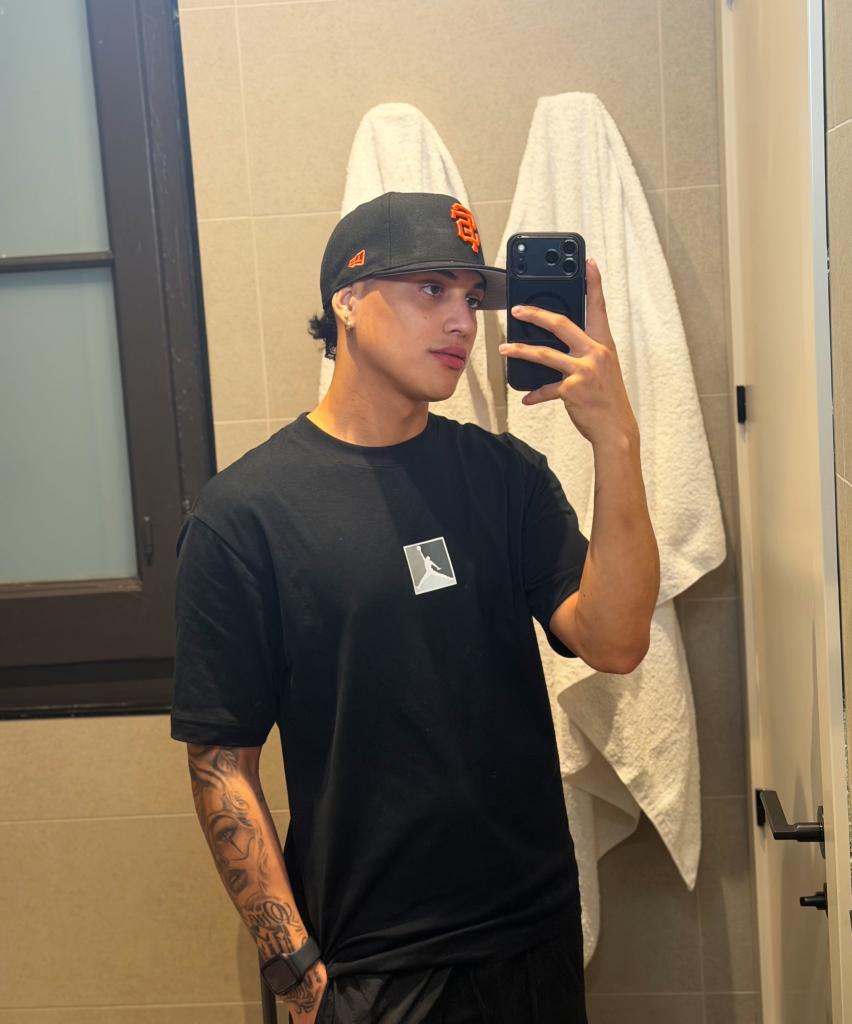 Chico busca chica en Barcelona: 