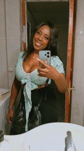 675642421: Chica busca chico en Cádiz