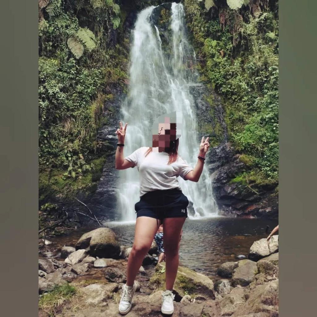 Chica busca chico en Sevilla: 