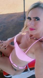 614663544: Chica busca chico en Barcelona