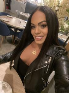 641837988: Travesti en Madrid