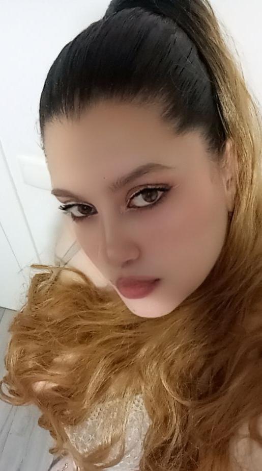 672127971: Chica busca chico en Granada