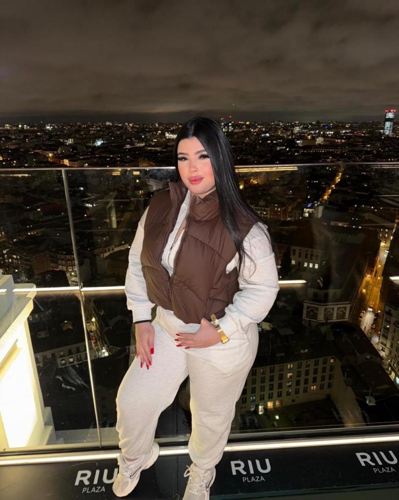 Chica busca chico en Murcia: 