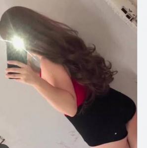 622356973: Chica busca chico en Ibiza