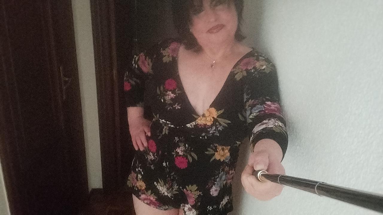 639772782: Chica busca chico en Navarra