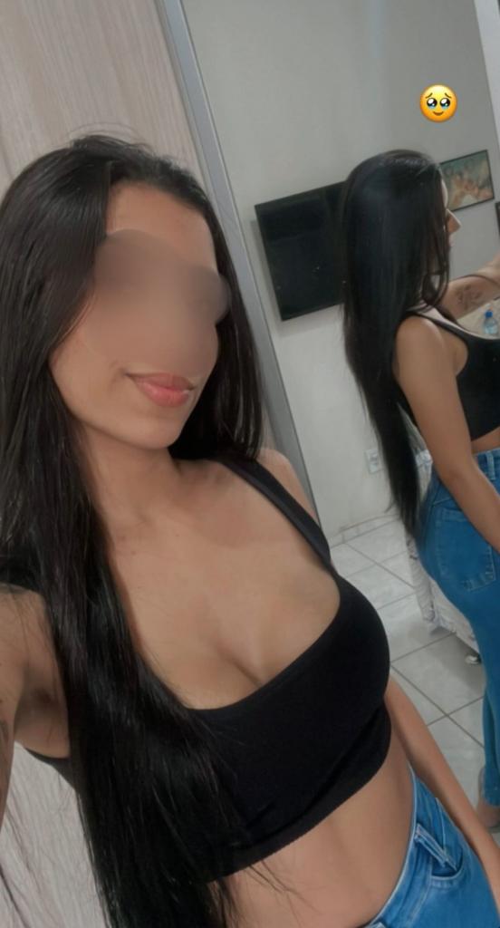 Chica busca chico en Almería: 