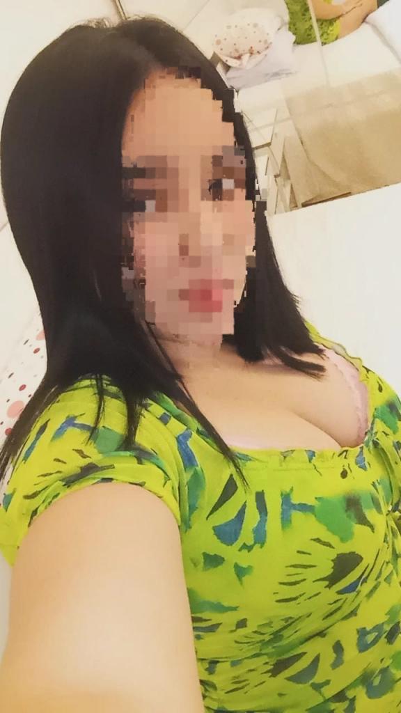 Chica busca chico en Granada: 
