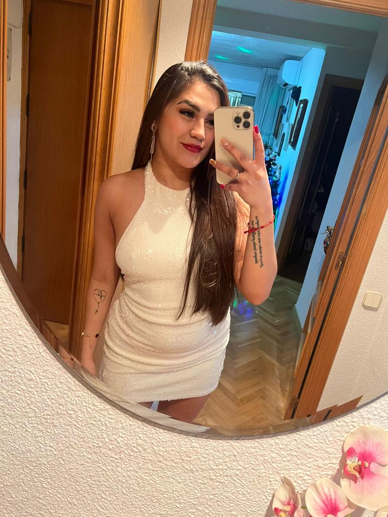 Chica busca chico en Granada: 