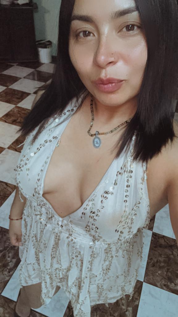 613204547: Chica busca chico en Valencia