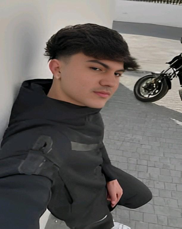 Chico busca chica en Zaragoza: 