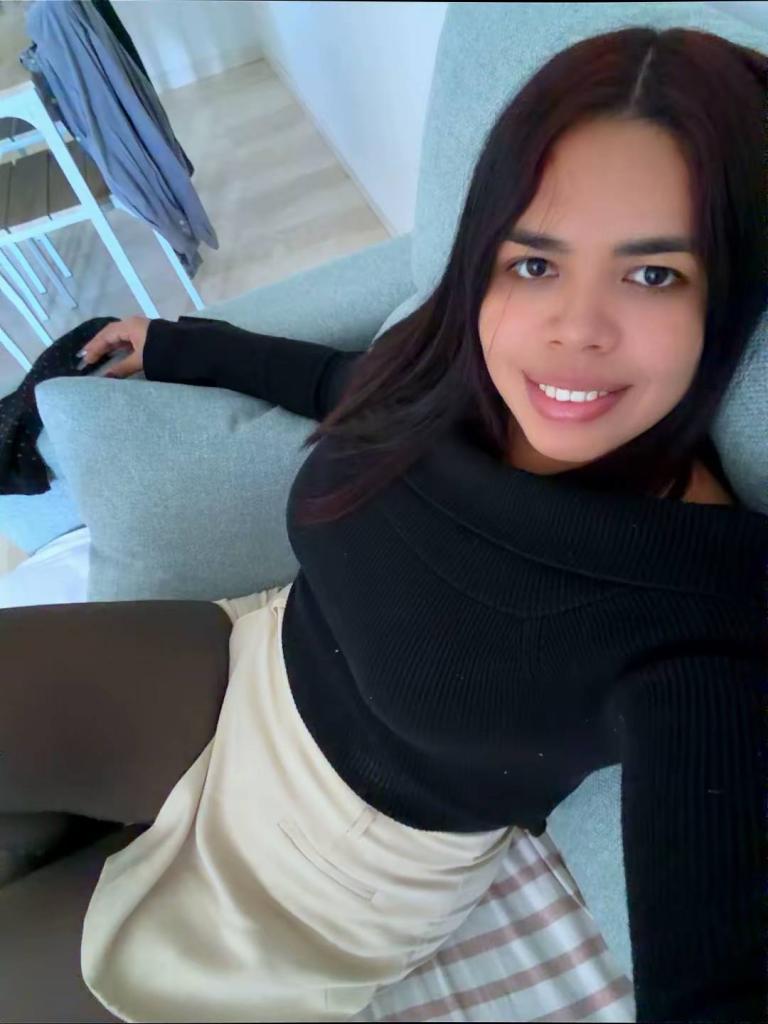 Chica busca chico en Barcelona: 