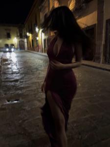 613275443: Chica busca chico en Tenerife