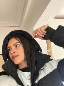 637923390: Chica busca chico en Madrid