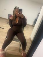 637251936: Chica busca chico en Barcelona