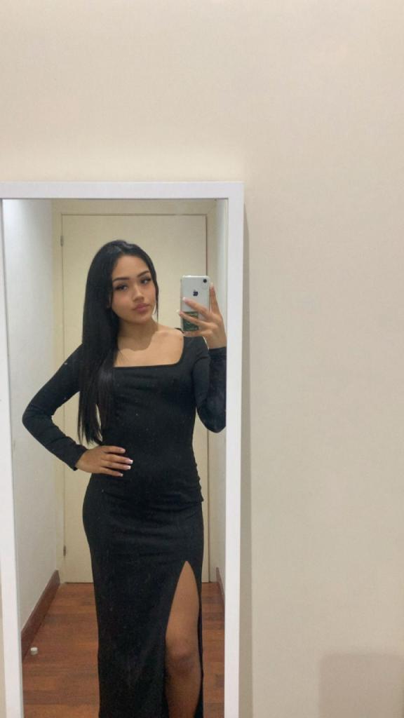 Chica busca chico en Barcelona: Chica busca chico