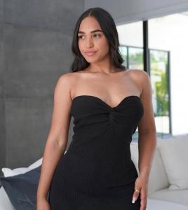 624951849: Chica busca chico en Madrid