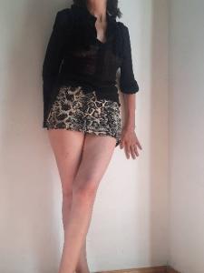 674970414: Chica busca chico en Madrid