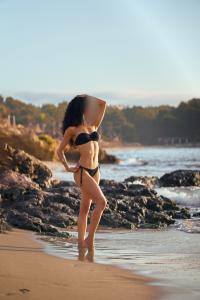 Chica busca chico en Ibiza: 