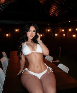 652134837: Chica busca chico en Madrid