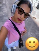 642685775: Chica busca chico en Cádiz