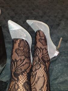 Chica busca chico en Asturias: 