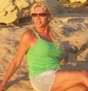 627000184: Transexual en Cádiz