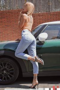 Chica busca chico en Sevilla: 