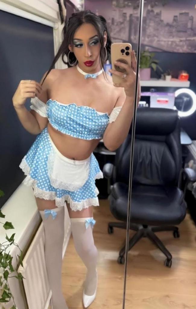 672540515: Chica busca chico en Asturias