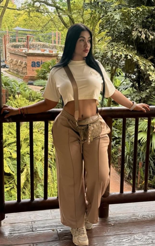 Chica busca chico en Sevilla: 