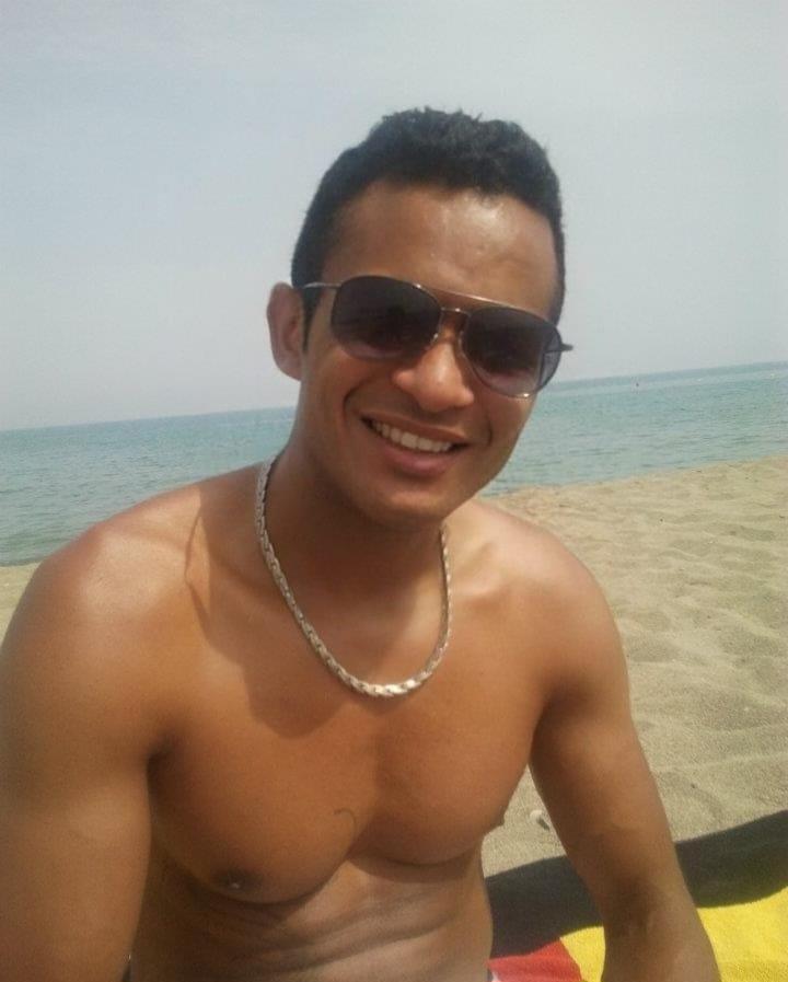 Chico busca chica en Huelva: 