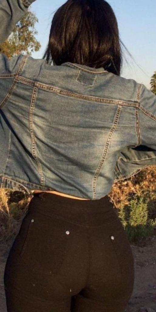 Chica busca chico en Murcia: 