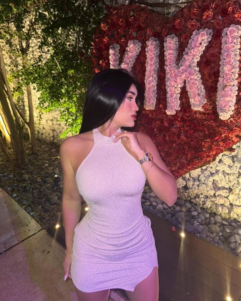 623264978: Chica busca chico en Tenerife