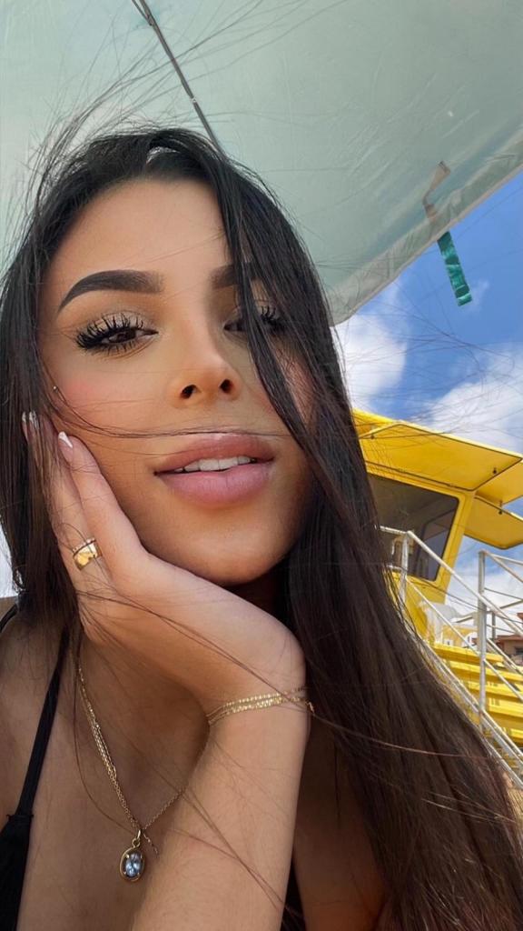 Chica busca chico en Barcelona: 