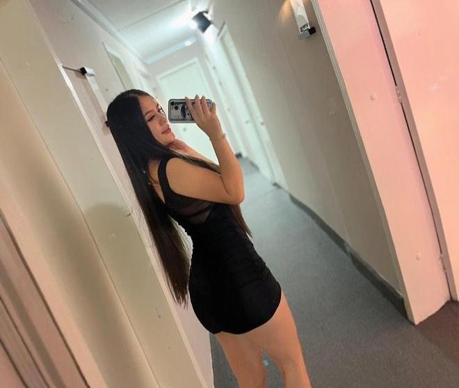 Chica busca chico en Ibiza: 