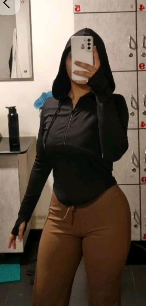 Chica busca chico en Murcia: Chica busca chico