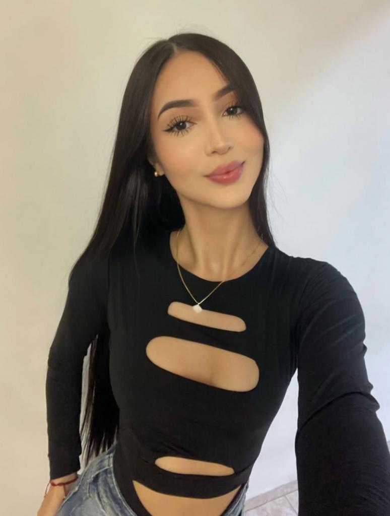 617474556: Chica busca chico en Ciudad Real