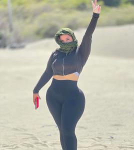 614918881: Chica busca chico en Cádiz