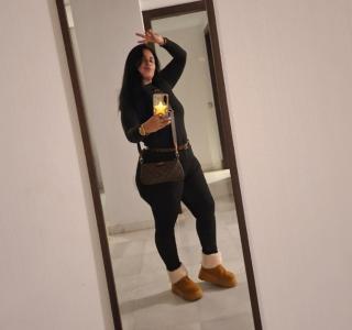 604273686: Chica busca chico en Cádiz