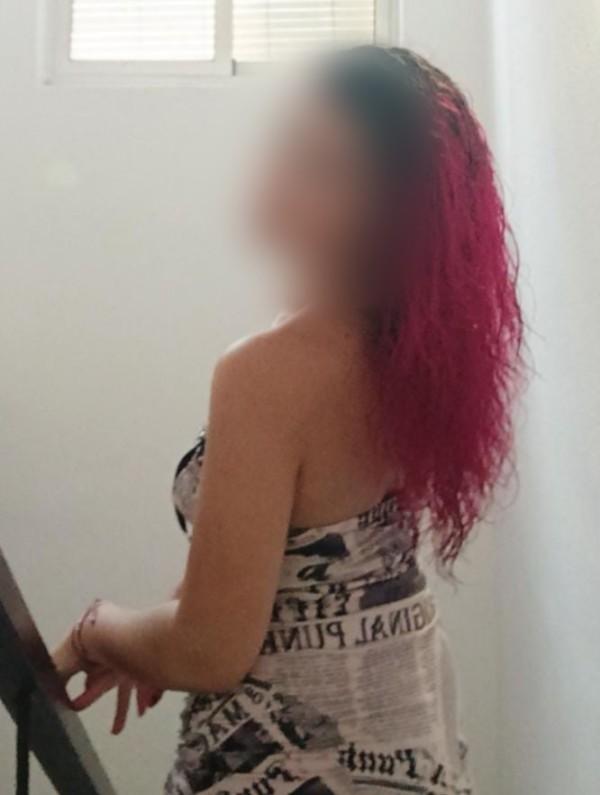 Chica busca chico en Almería: 