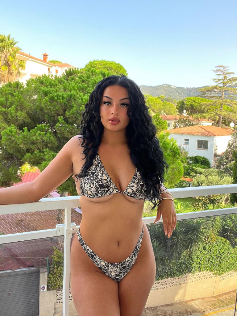 667380850: Chica busca chico en Alicante