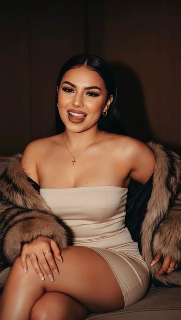 Chica busca chico en Jaén: 