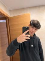 674344545: Chico busca chica en Málaga