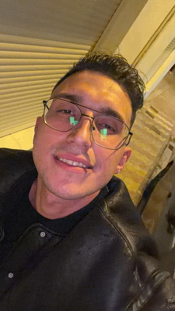 Chico busca chica en Valencia: 