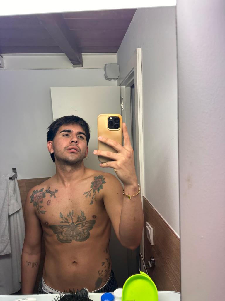 617679212: Chico busca chica en Cádiz