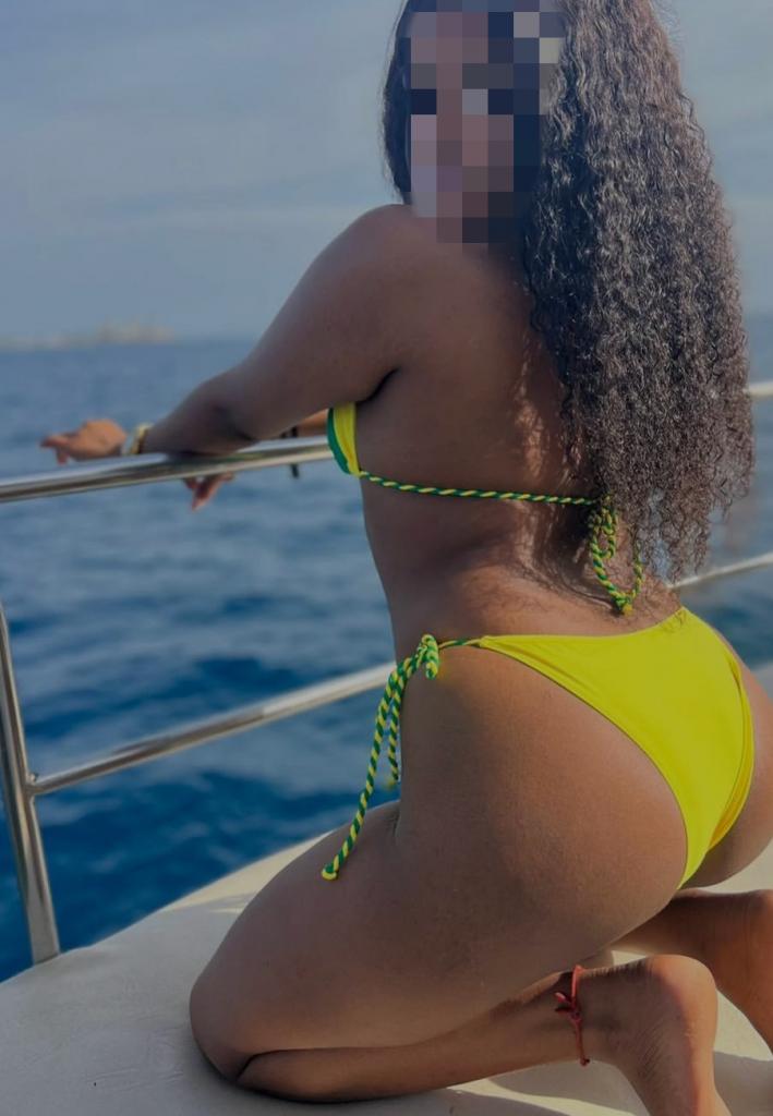 Chica busca chico en La Coruña: 