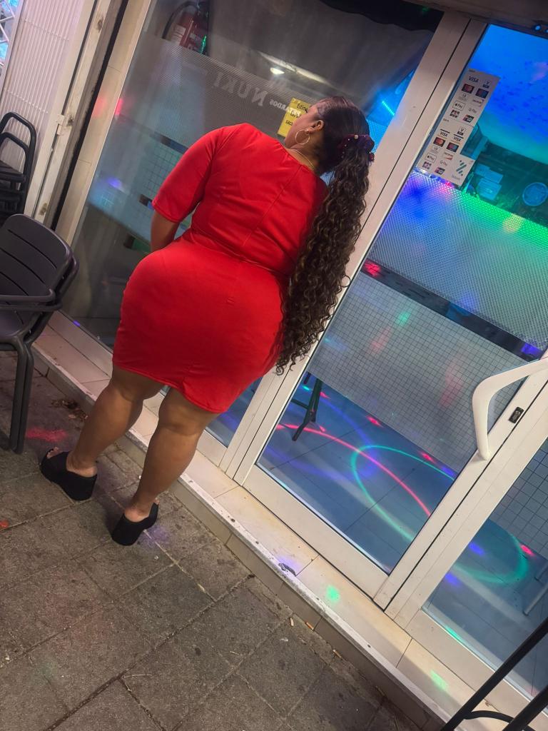 Chica busca chico en Gerona: 