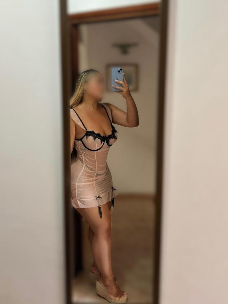 624310050: Chica busca chico en Tenerife