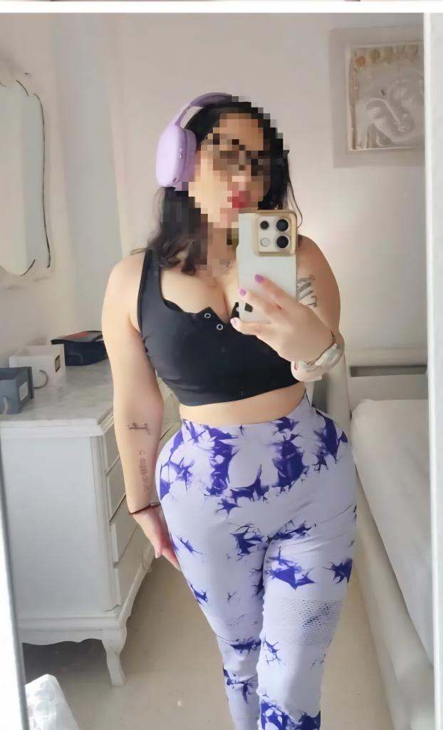 Chica busca chico en Huelva: 