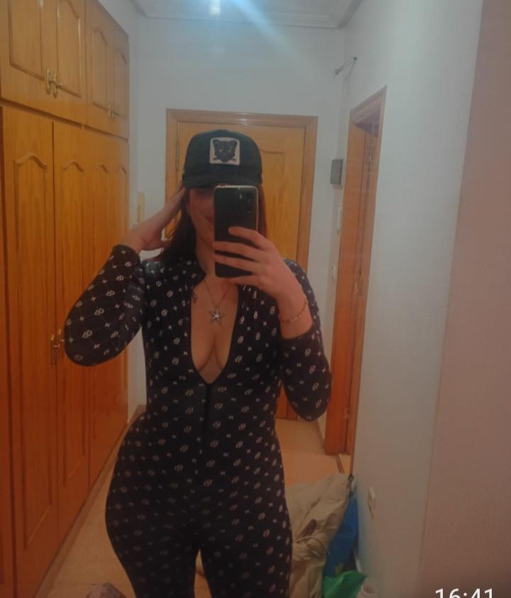 Chica busca chico en Alicante: 